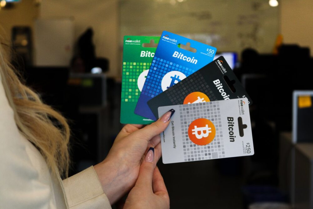 Top 10 Crypto Gifts Every Bitcoin Fan Will Love in 2026 - bitcoin gift cards