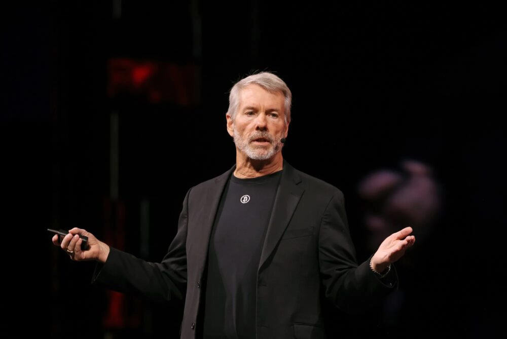 Michael Saylor Wearing Bitcoin Embroidery Logo T-Shirt